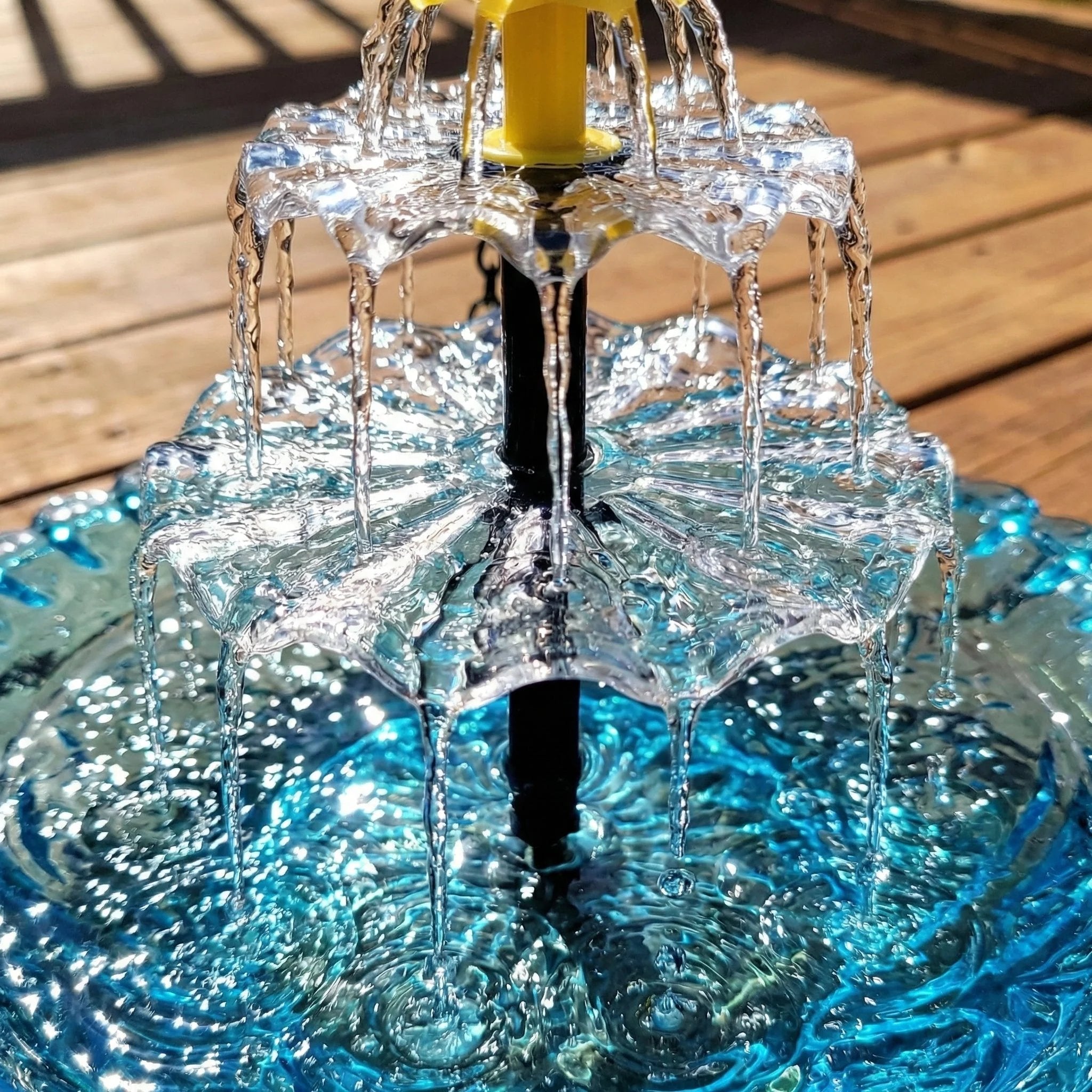 🔥 Last Day 49% OFF– Solar Cascade Bird Bath Fountain | Buy 2 Free Shipping 🎁